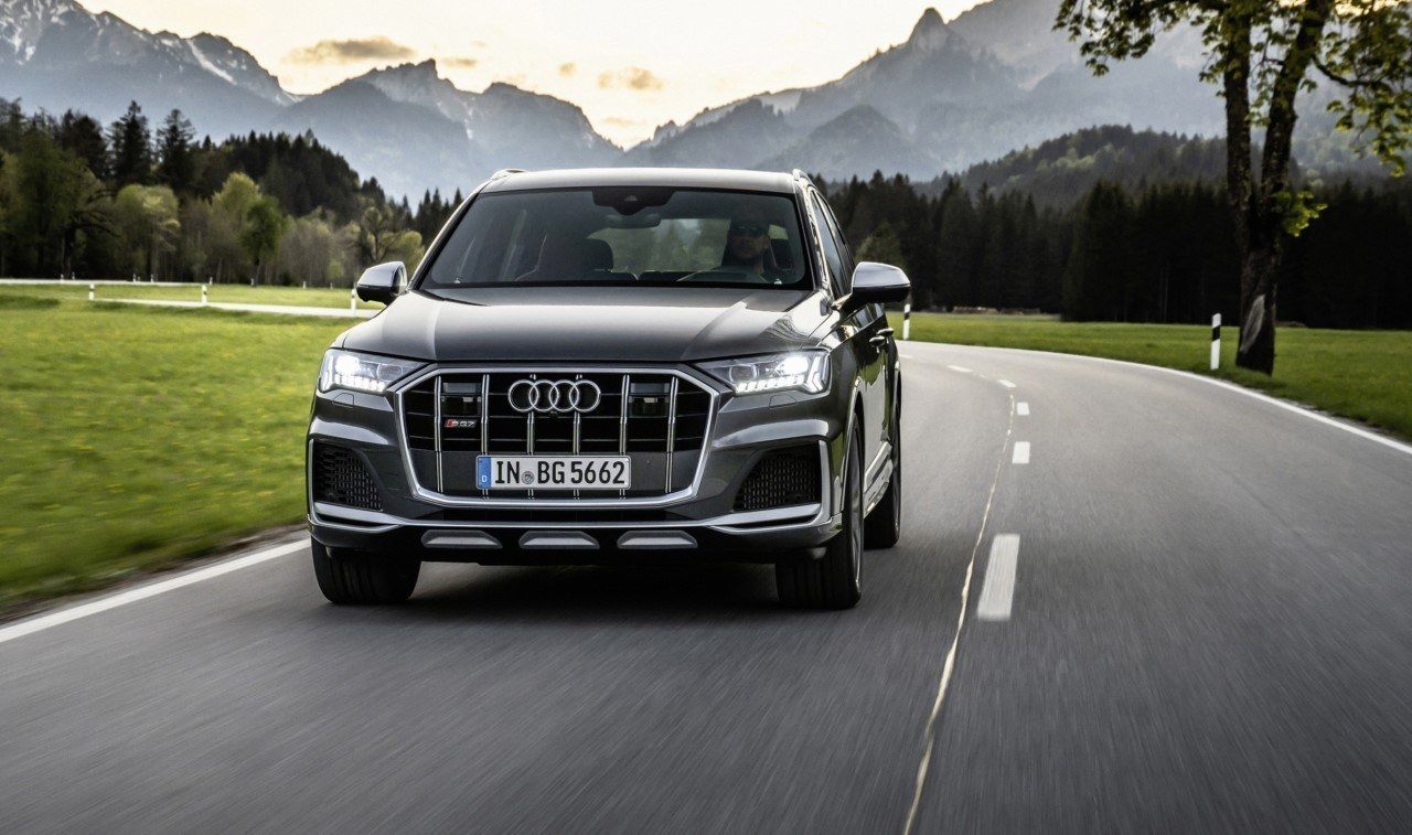 Audi estrena nuevas versiones deportivas: llegan los SQ7 TFSI y SQ8 TFSI de gasolina