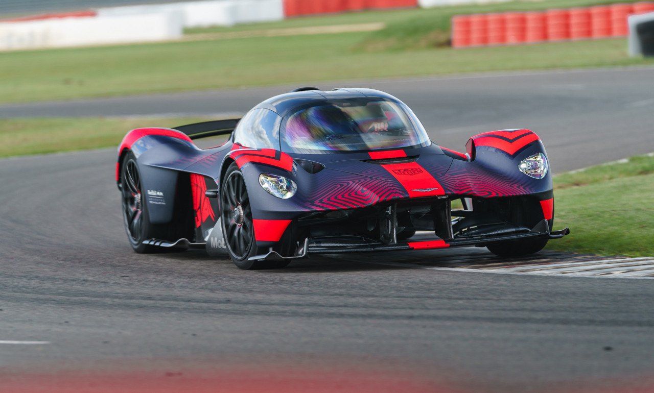 El desarrollo del Aston Martin Valkyrie está plagado de problemas