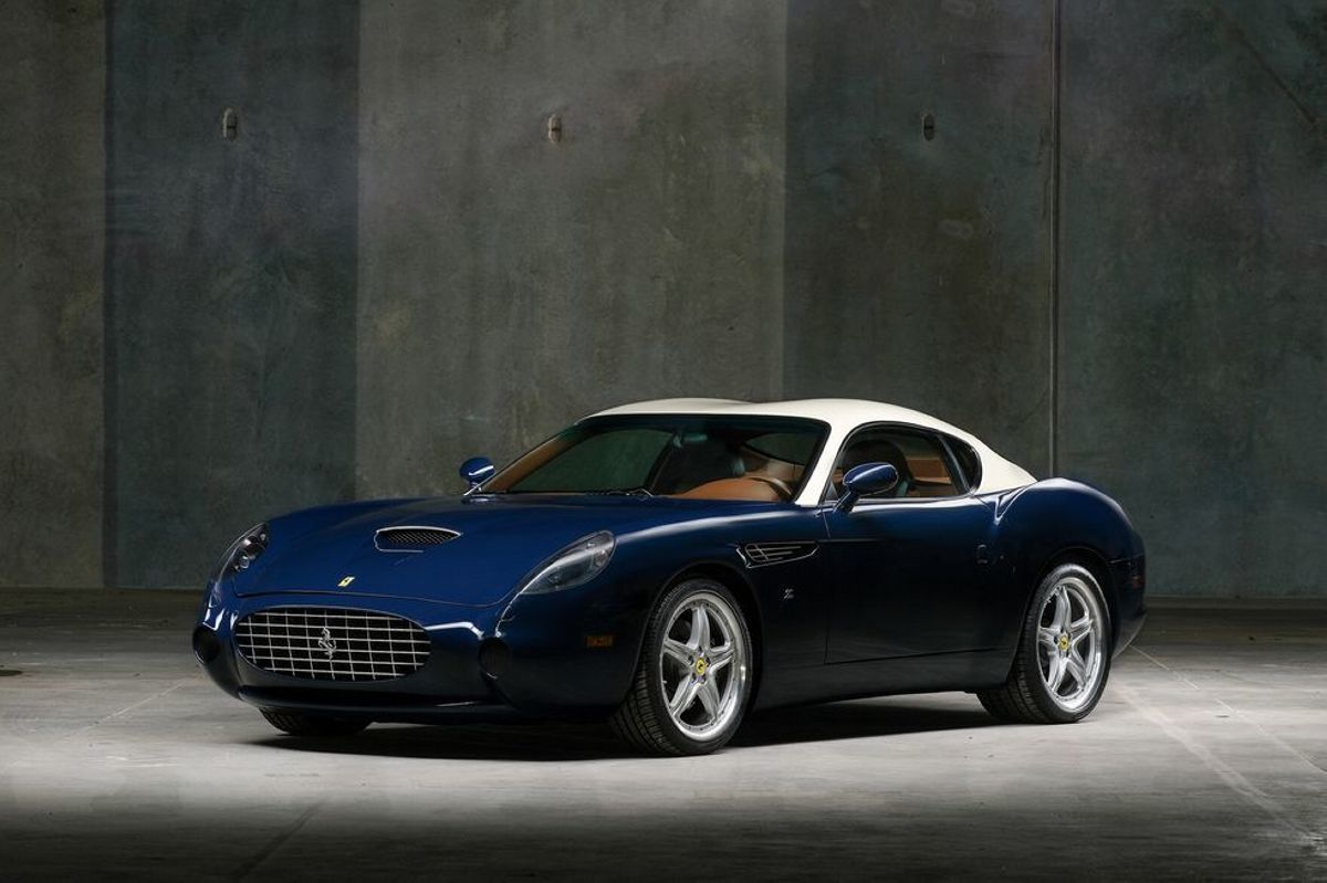 A subasta uno de los rarísimos y exclusivos Ferrari 575 GTZ Zagato