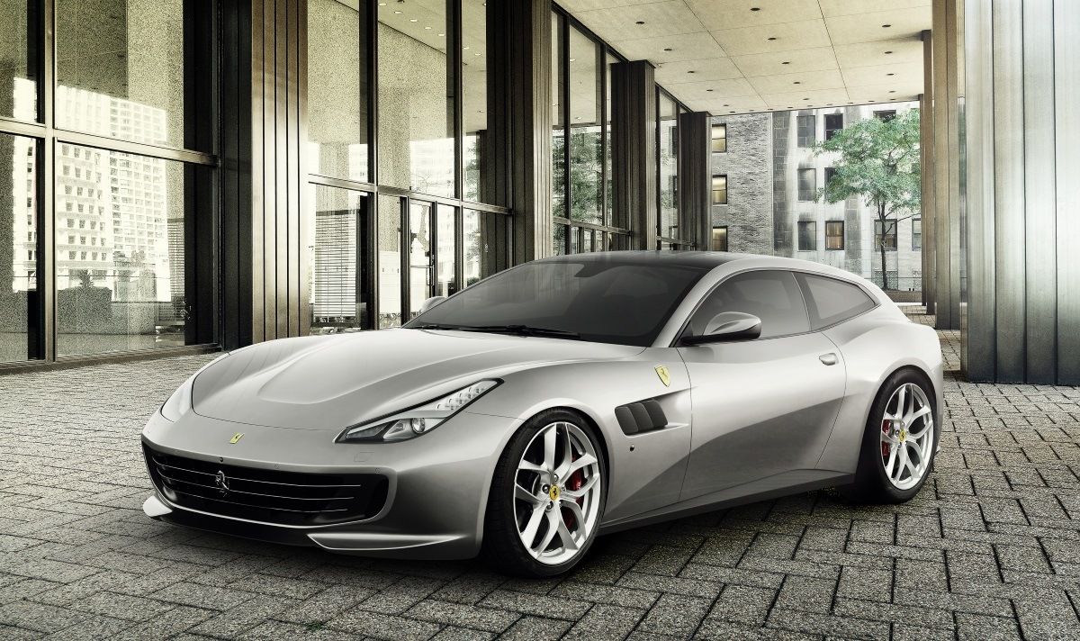 Ferrari elimina el GTC4Lusso de la gama ¡Adiós a los Ferrari de 4 plazas!