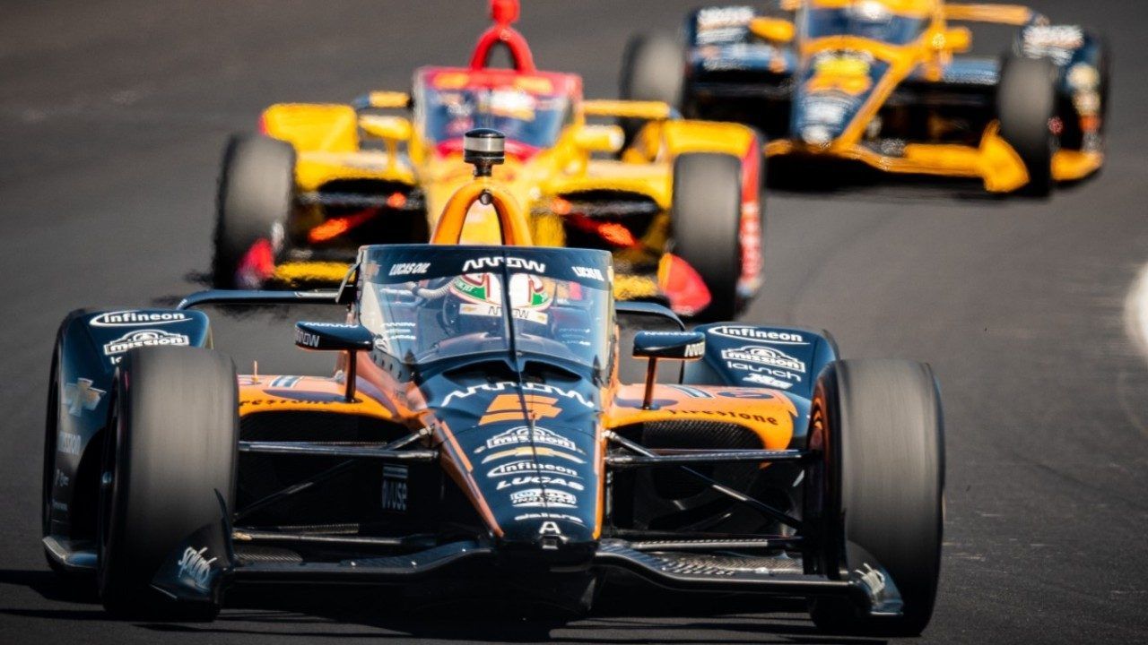 McLaren SP lidera el Carb Day con O'Ward; Palou 10º y Alonso 23º