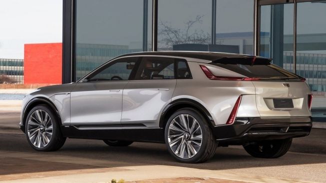 Cadillac Lyriq Concept - posterior