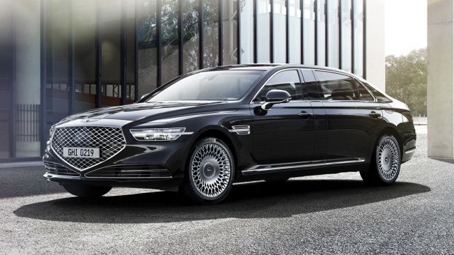 Genesis G90