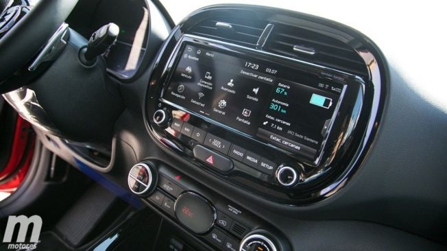 KIA e-Soul 2021 - interior