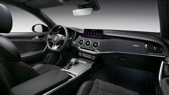 KIA Stinger 2021 - interior