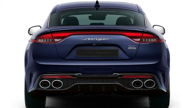 KIA Stinger 2021 - posterior