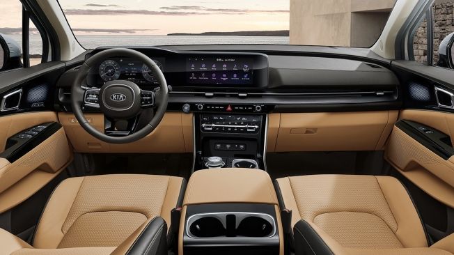 KIA Carnival 2021 - interior