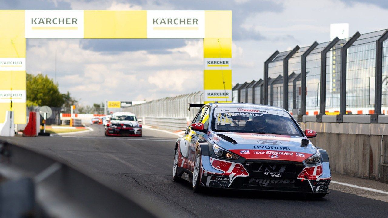 Norbert Michelisz debuta en el TCR Germany con grandes resultados