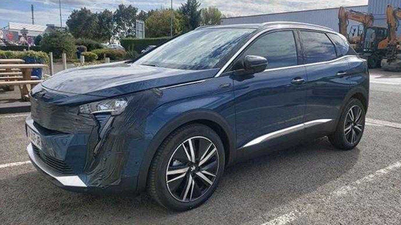 ¡Cazado! El nuevo Peugeot 3008 2021 se deja ver a falta de pocos días para su debut