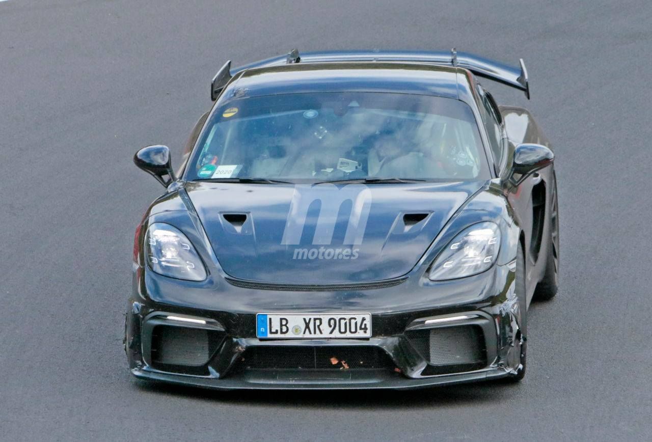 El Porsche 718 Cayman GT4 RS estrena configuración en Nürburgring