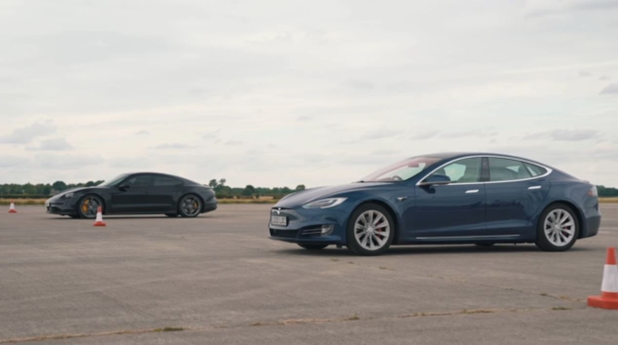 El Tesla Model S 'Cheetah' se enfrenta al fin al Porsche Taycan Turbo S [vídeo]