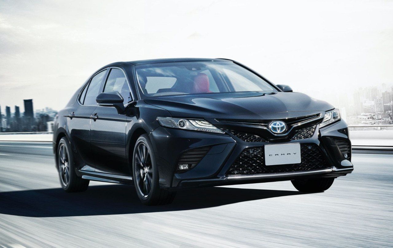 El nuevo Toyota Camry Black Edition celebra el 40º aniversario del modelo