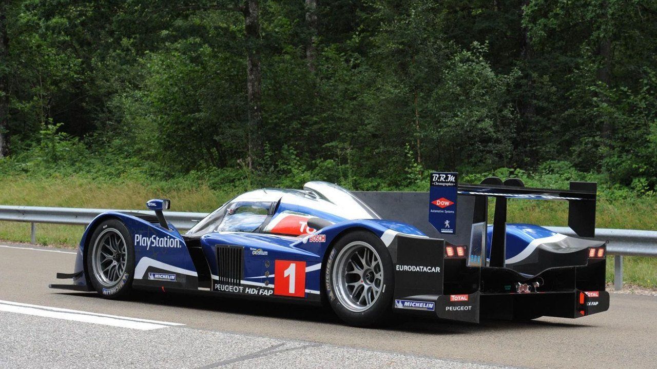 La clase hypercar del WEC se agita... ¡Peugeot pone la directa!