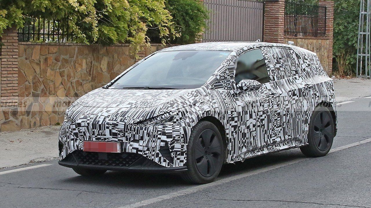 El CUPRA el-Born al detalle en estas nuevas fotos espía