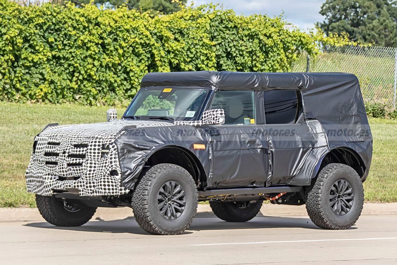 Nuevas imágenes del Ford Bronco Raptor revelan sus radicales especificaciones de bastidor