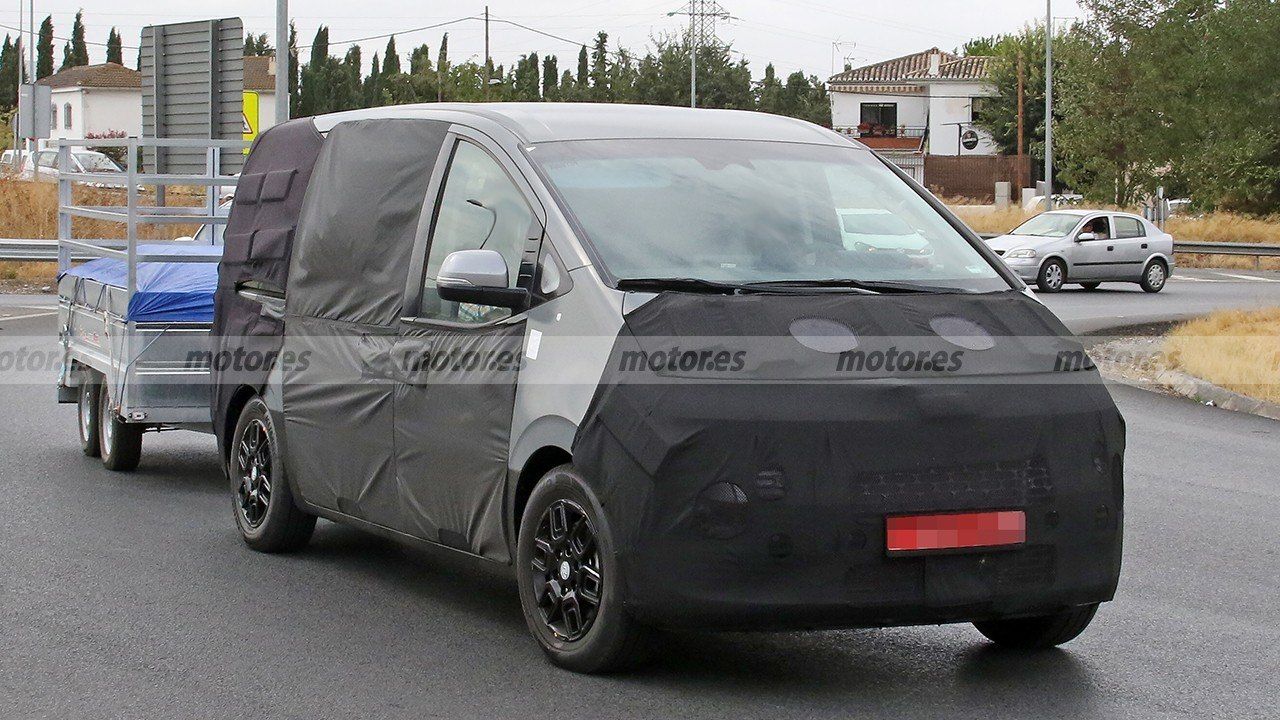 El nuevo Hyundai H-1 2021 al detalle en estas fotos espía, ¡interior incluido!