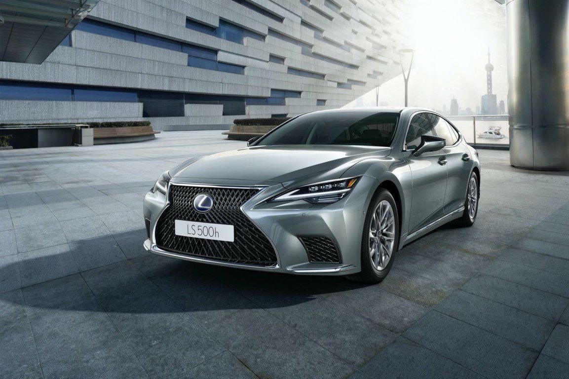 El Lexus LS 2021 llegará a finales de año solo como híbrido