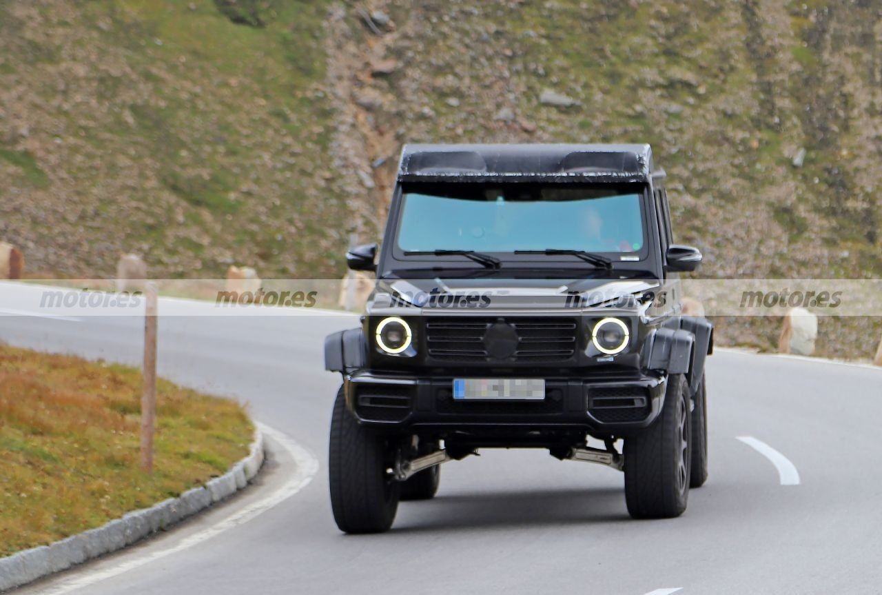 El nuevo Mercedes-AMG G 63 4×4² 2021 se deja ver en pruebas por los Alpes