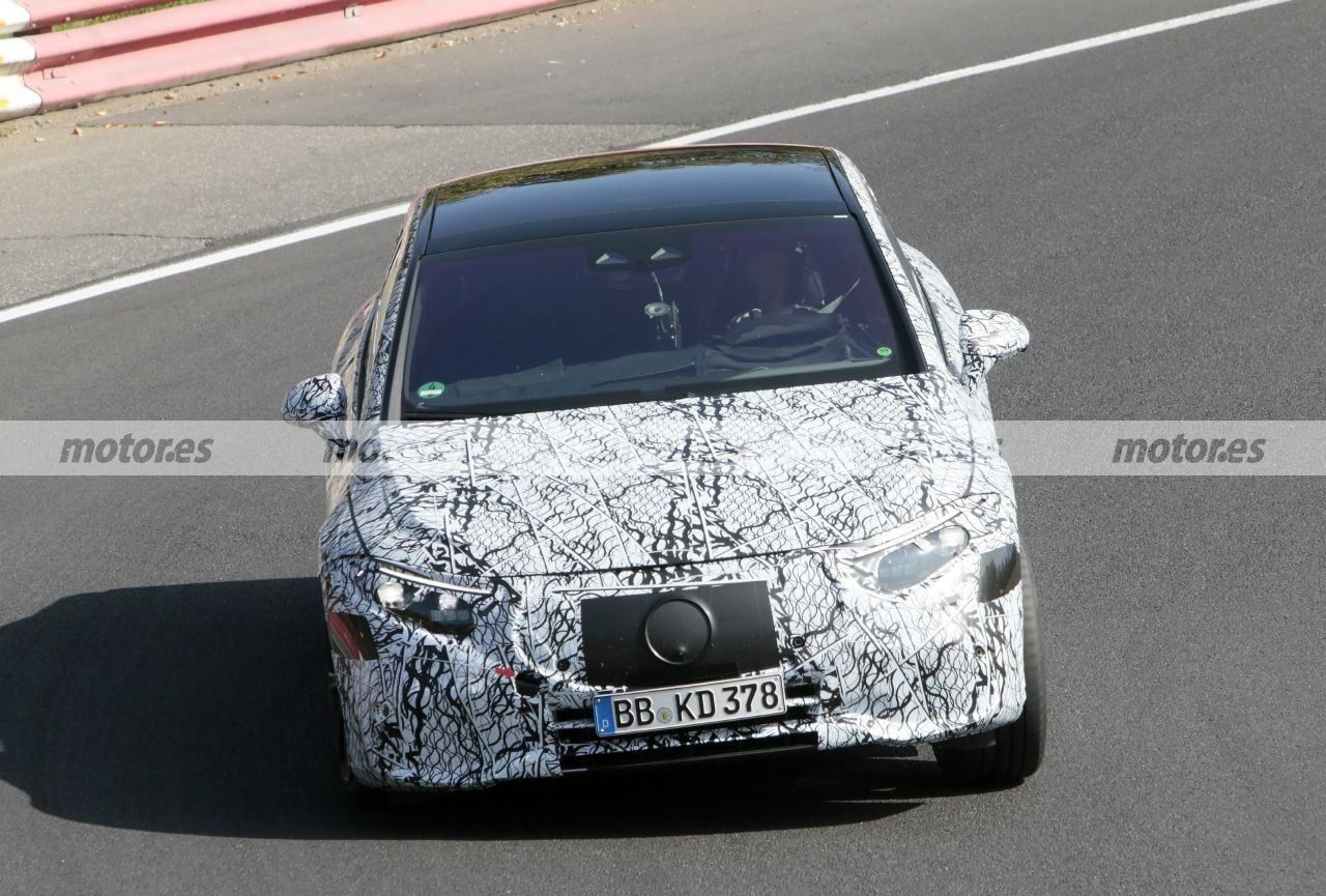 Primeras pruebas del futuro Mercedes EQS 2022 en el circuito de Nürburgring