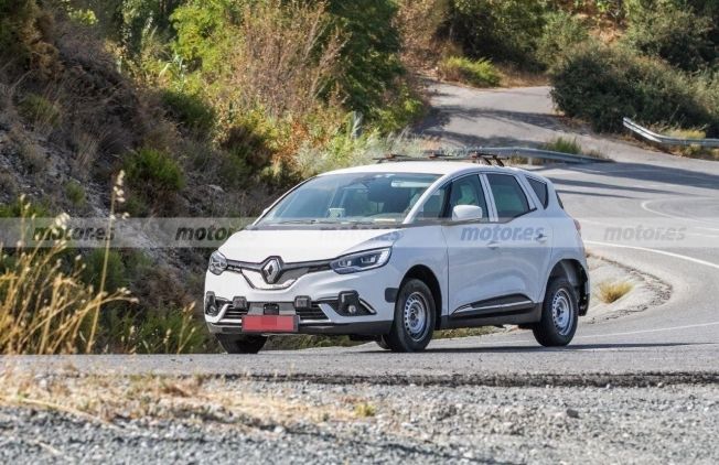 Dacia SUV 7 plazas - foto espía