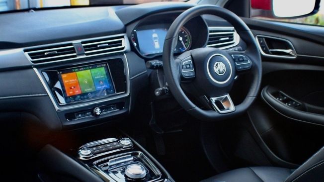 MG5 EV 2021 - interior