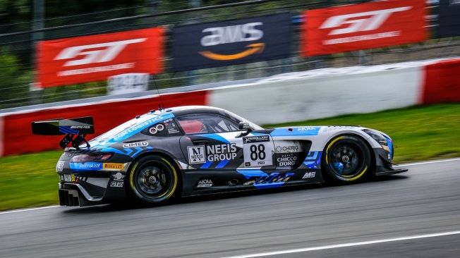 El Porsche #54 logra una sólida victoria en las 6 Horas de Nürburgring