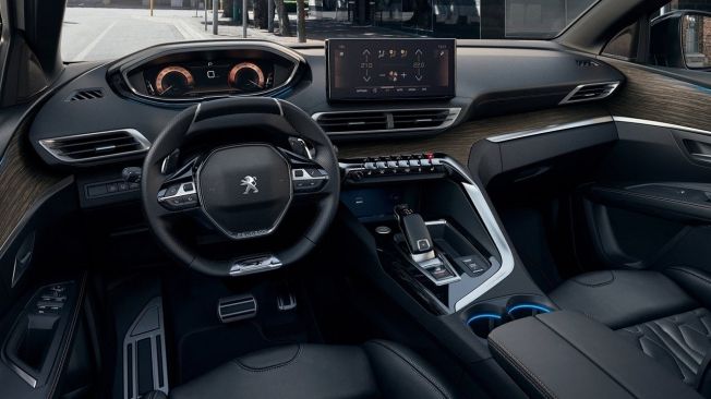 Peugeot 5008 2021 - interior