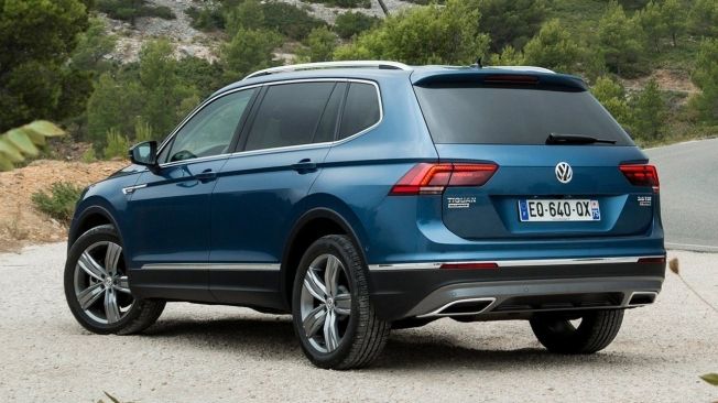 Volkswagen Tiguan Allspace - posterior