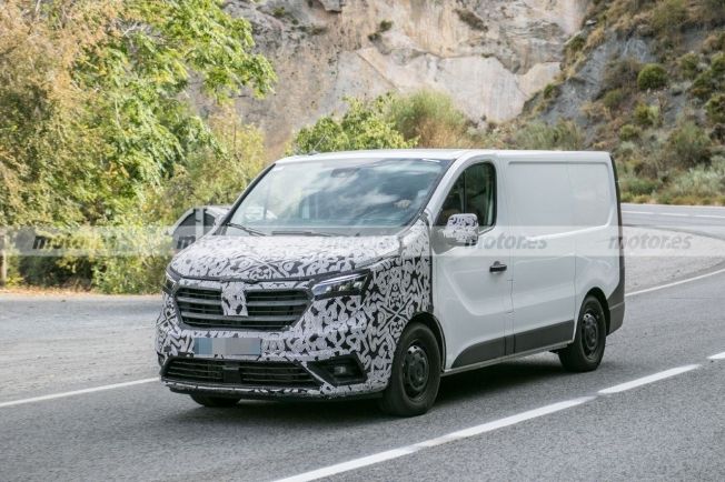 Renault Trafic Furgón 2022 - foto espía