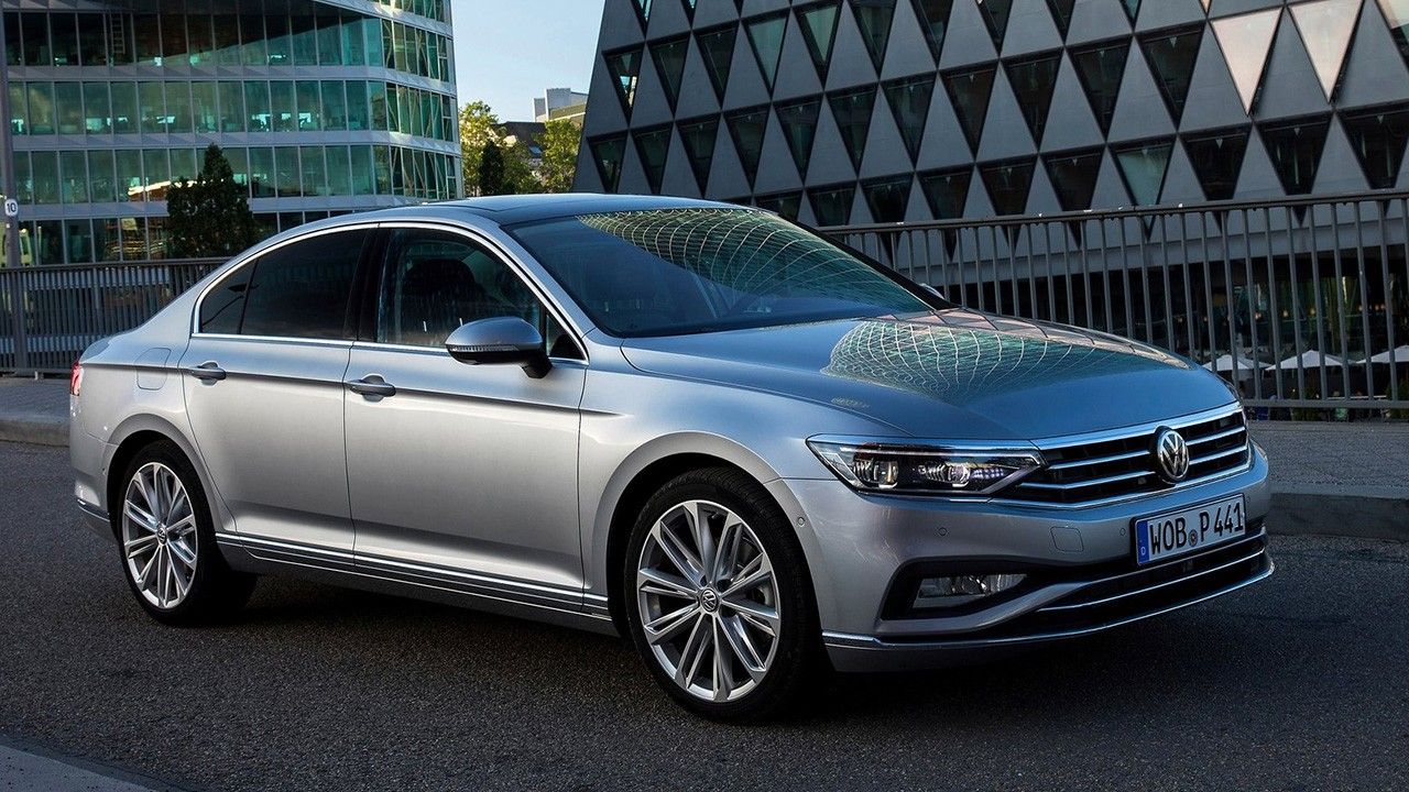 El Volkswagen Passat estrena motor diésel de acceso, ahora con 122 CV