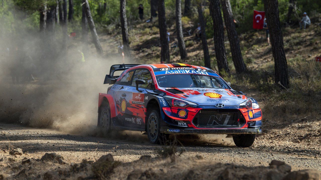 Dani Sordo completa la ofensiva de Hyundai en el Rally de Italia-Cerdeña