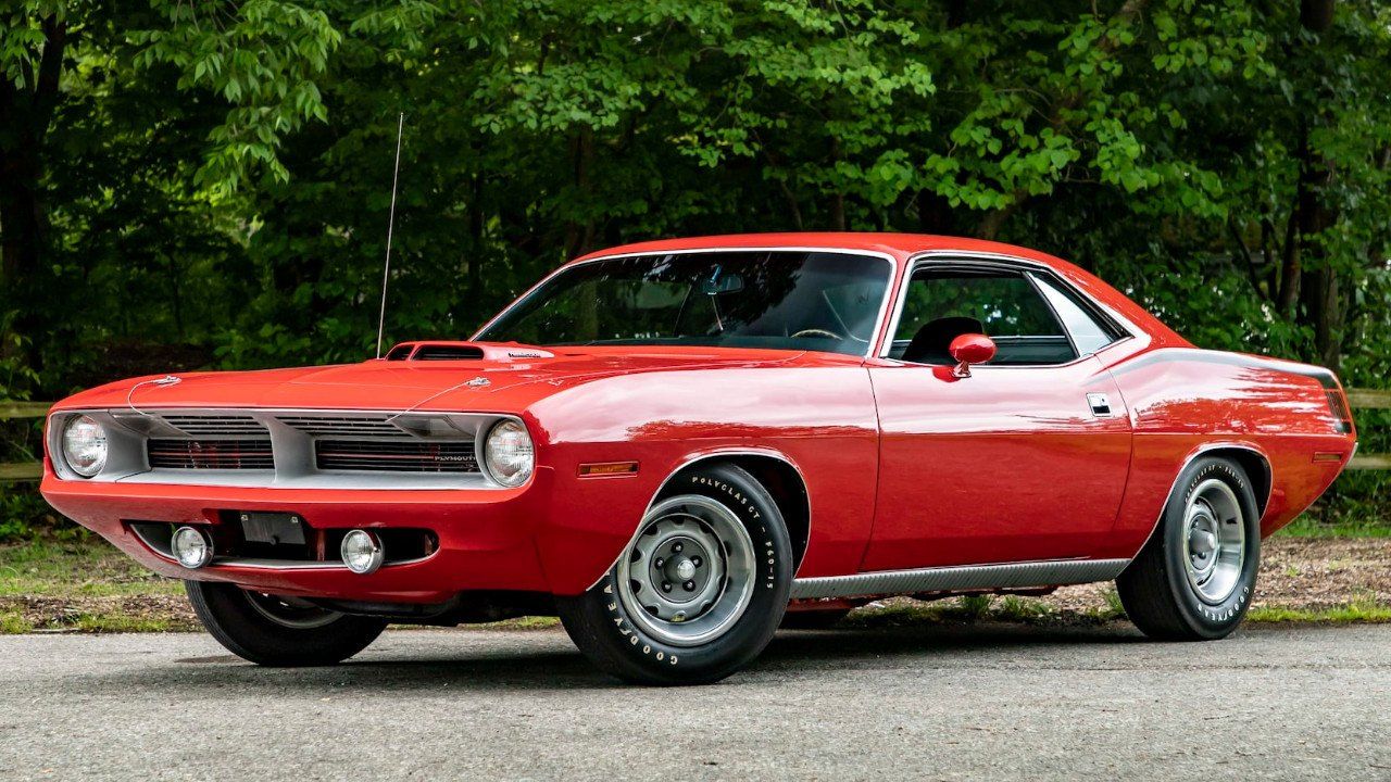 FCA vuelve a registrar el nombre Cuda ¿nuevo muscle car en camino?