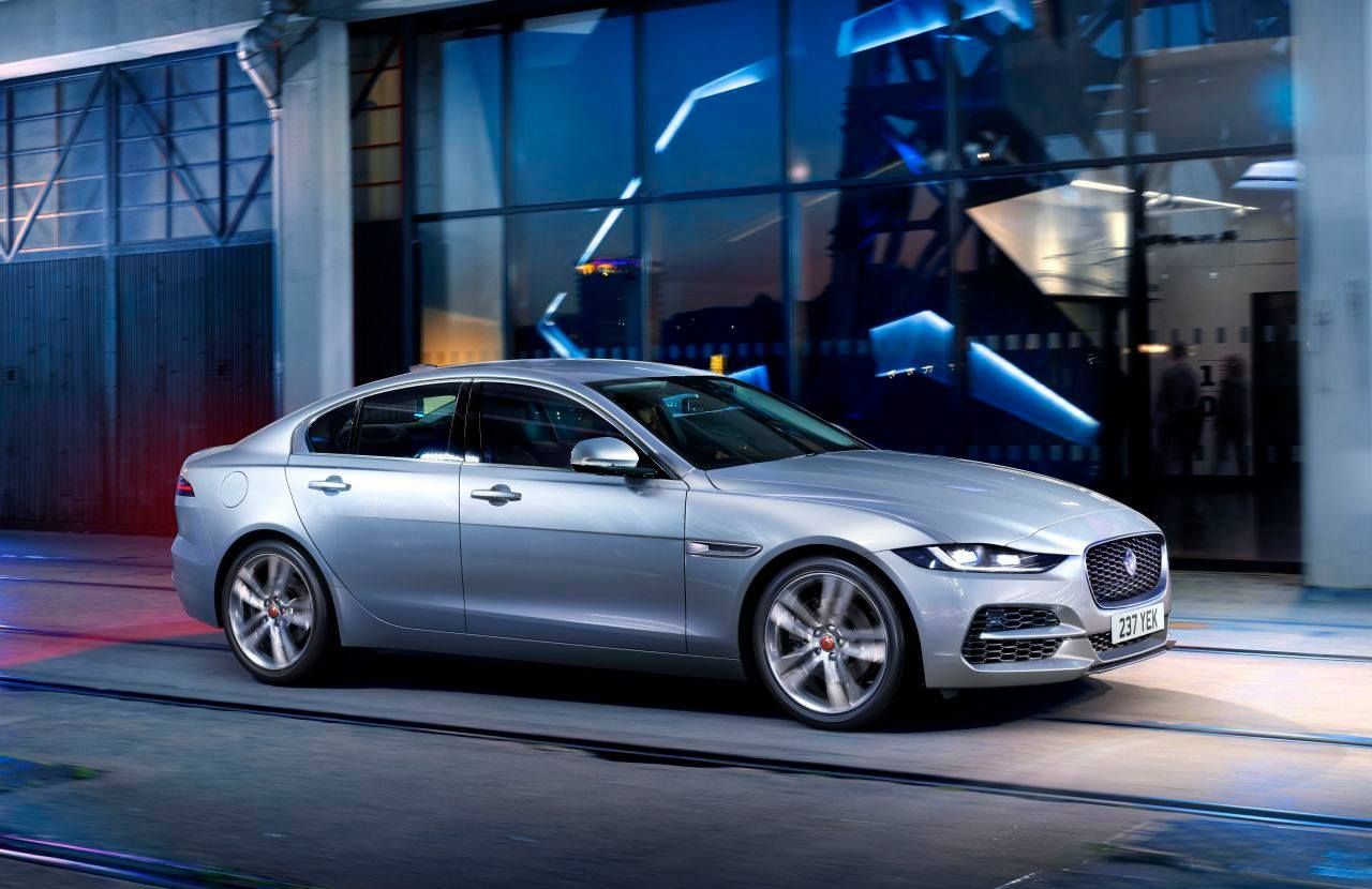 El nuevo Jaguar XE 2021 estrena una enorme actualización tecnológica