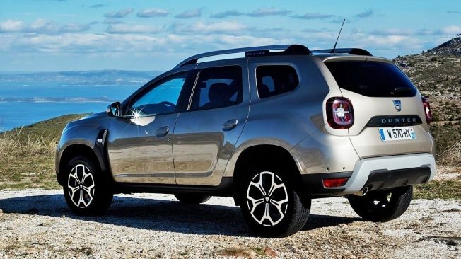 Dacia Duster - posterior