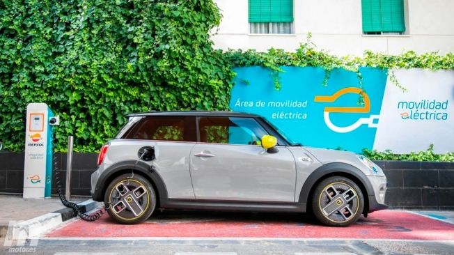 MINI Cooper SE