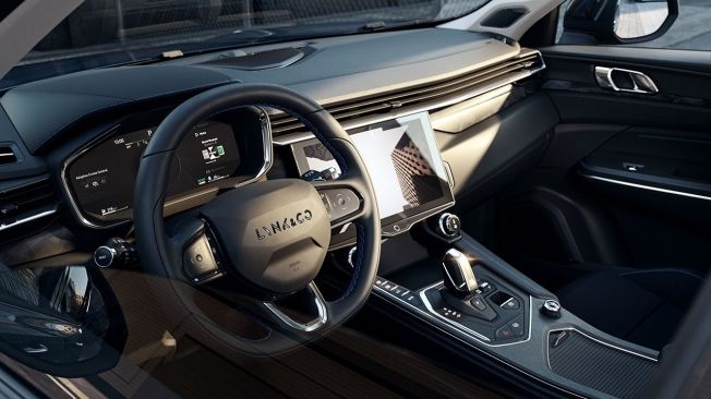 Lynk & Co 01 - interior