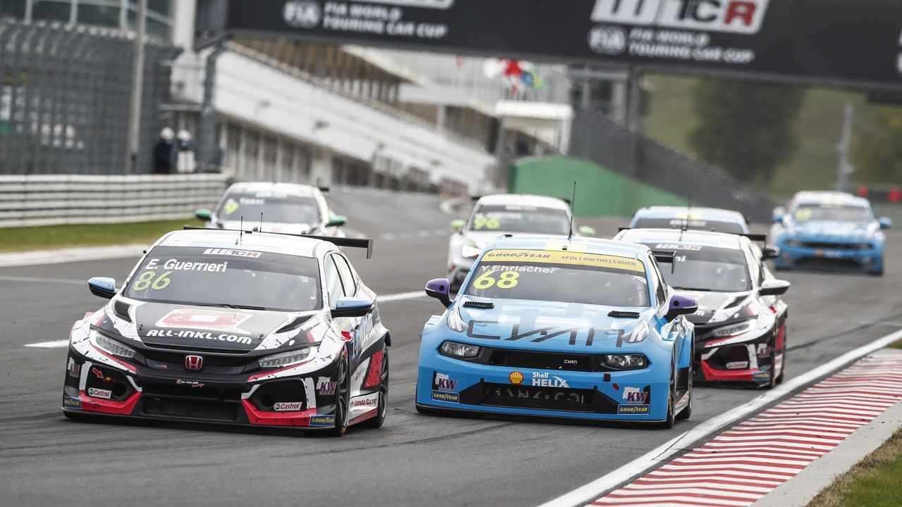 Yann Ehrlacher y Esteban Guerrieri, duelo a dos por el título del WTCR