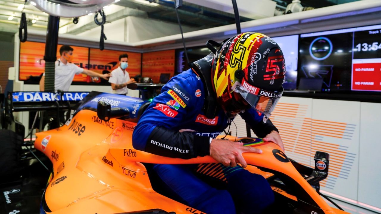 Carlos Sainz debutará con Ferrari en un test privado en enero