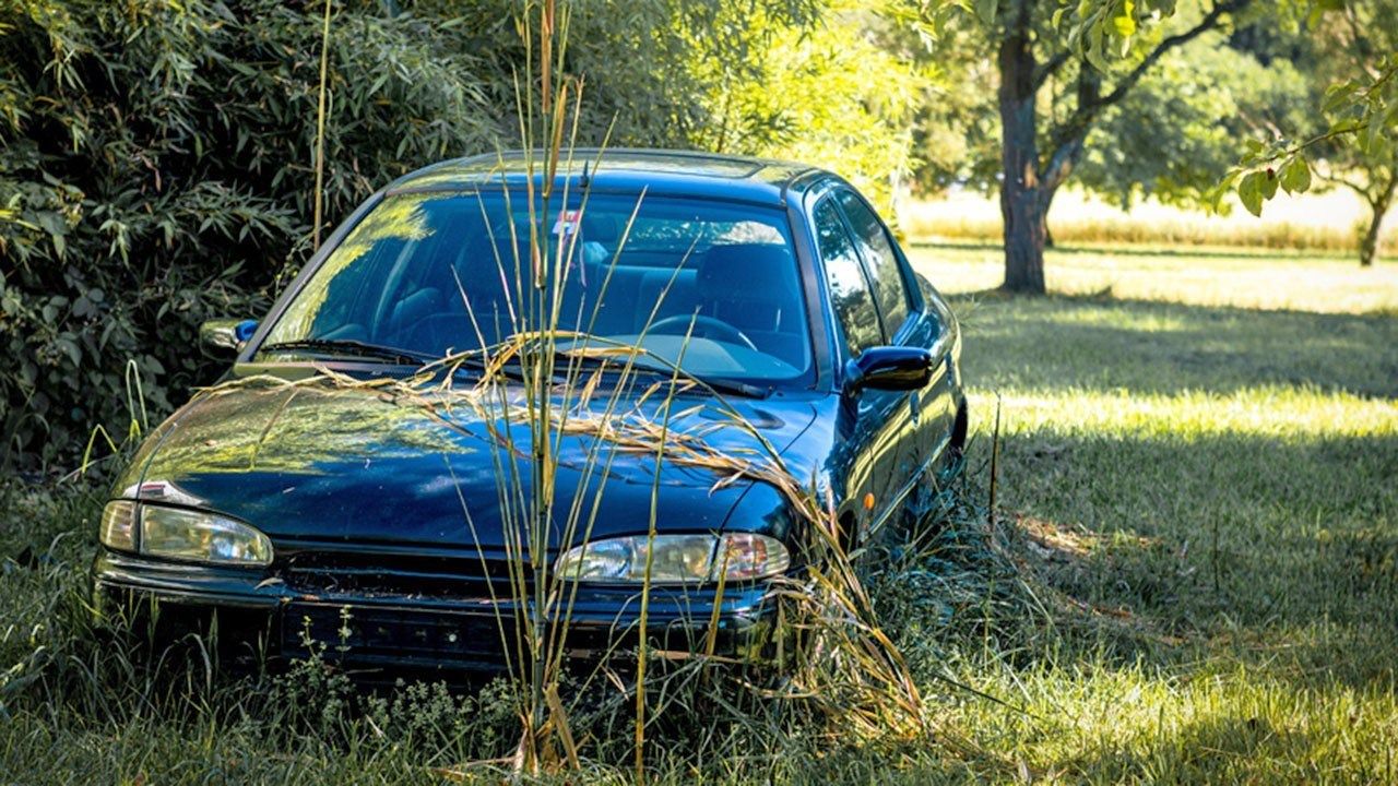 Si tienes un «coche zombi» prepárate, la DGT ya está notificando a los propietarios