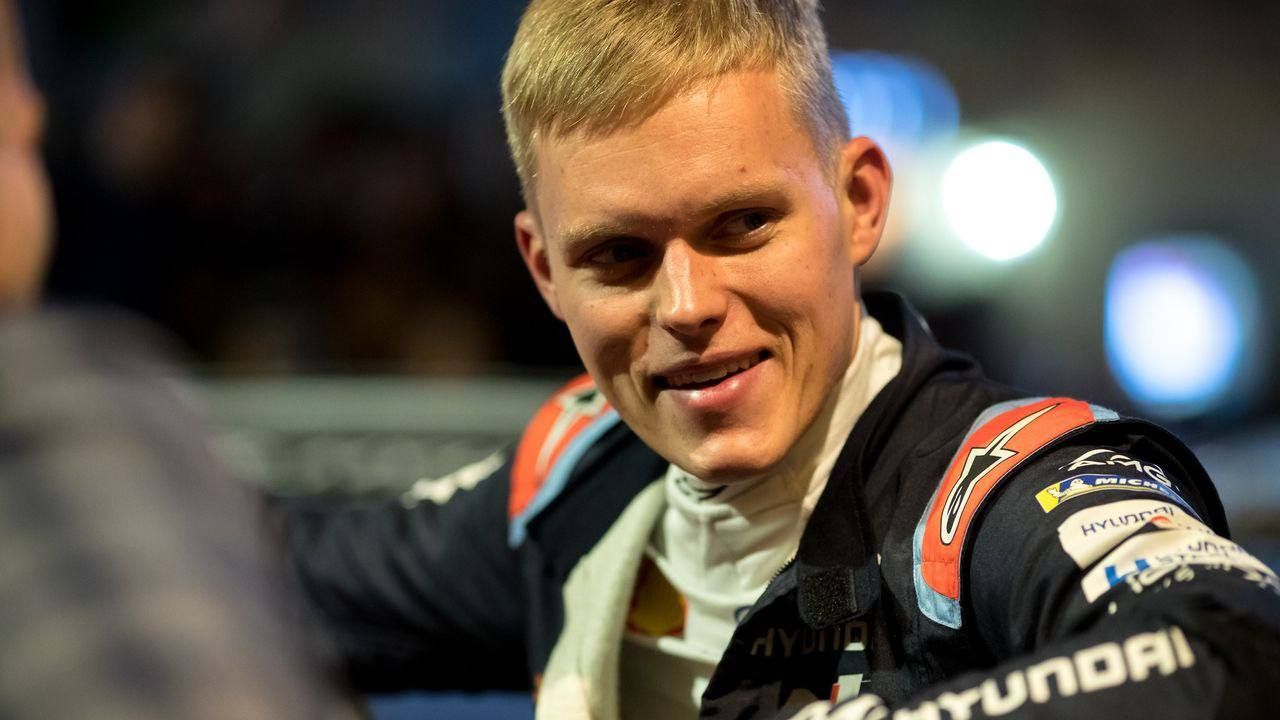 El estonio Ott Tänak consigue una cómoda victoria en el Kehala Rally