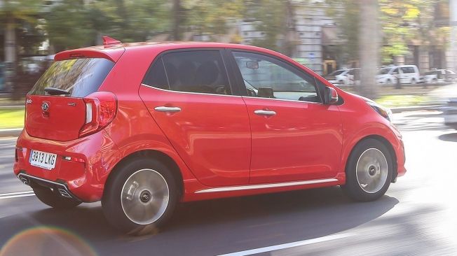 KIA Picanto 2021 - posterior