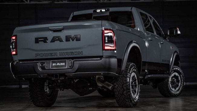 RAM Power Wagon 75th Anniversary Edition - posterior