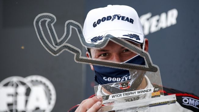 La temporada 2020 del WTCR se despide con victoria de Santiago Urrutia