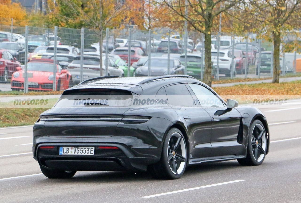 Foto espía Porsche Taycan Cross Turismo 2021 - exterior