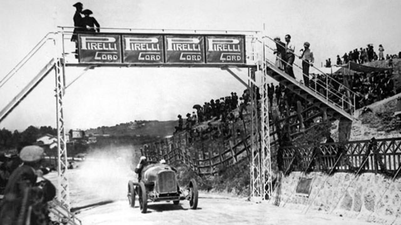 Targa Florio 1919, y Peugeot ganó con un coche de la guerra