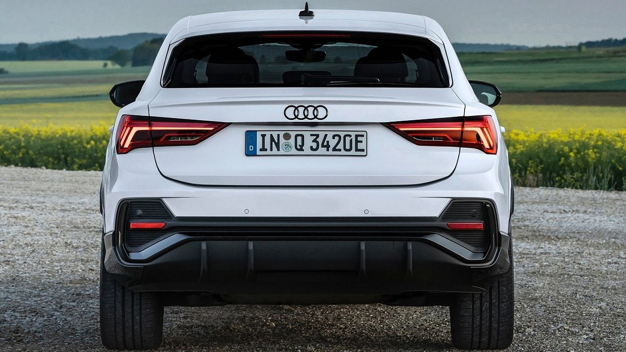 Audi Q3 Sportback 45 TFSI e - posterior