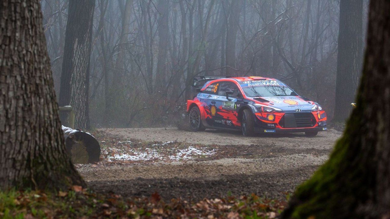 Esapekka Lappi, líder del Rally de Monza en la matinal del viernes