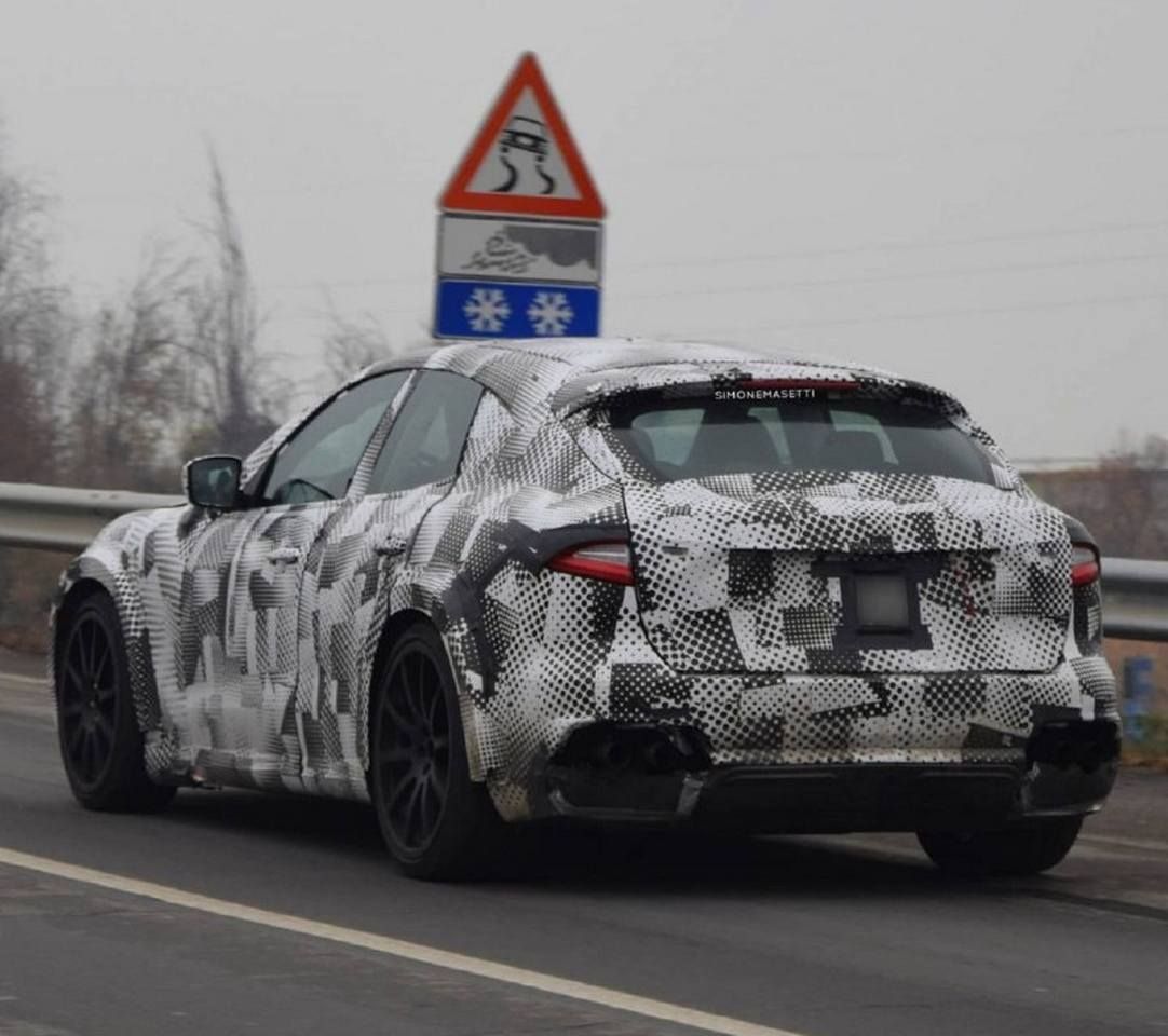 Las mulas del Ferrari Purosangue con carrocería Maserati por primera vez en vídeo