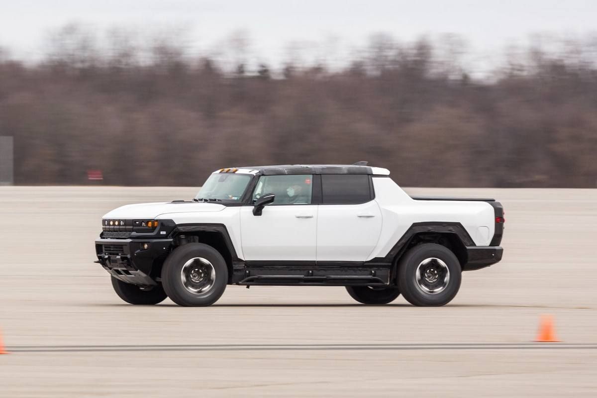 GM desvela los primeros prototipos de desarrollo del nuevo Hummer eléctrico