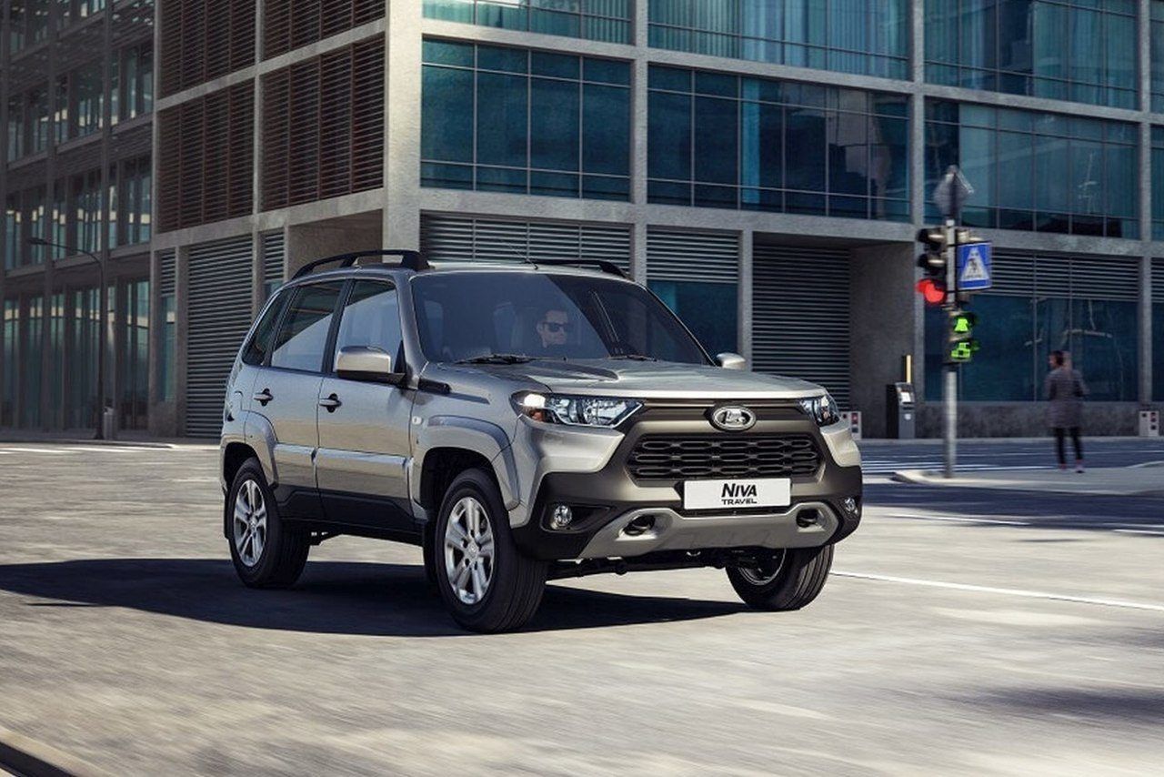 LADA Niva Travel 2021, cambio radical en la imagen del SUV ruso